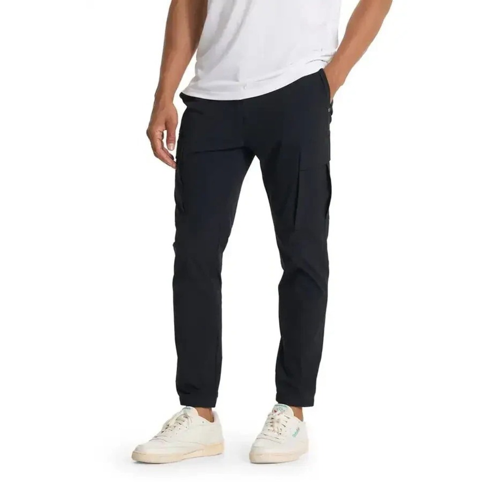Vuori Meta Cargo Pants Men's 33 x 30 Black Performance VersaLife Stretch Travel